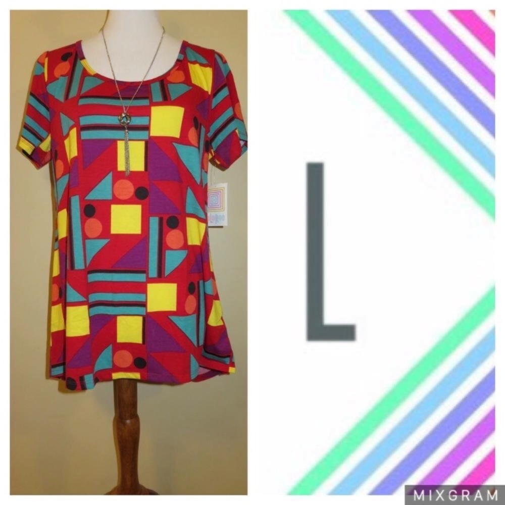 BNWT LuLaRoe Classic T